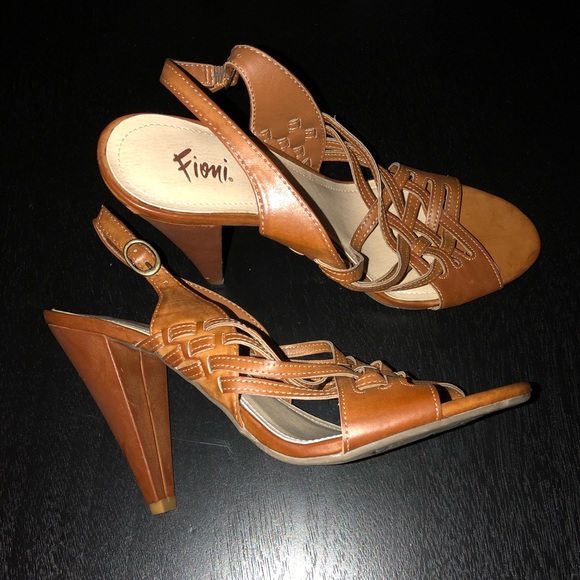 Brown Fioni Hesls - Picture 3 of 3